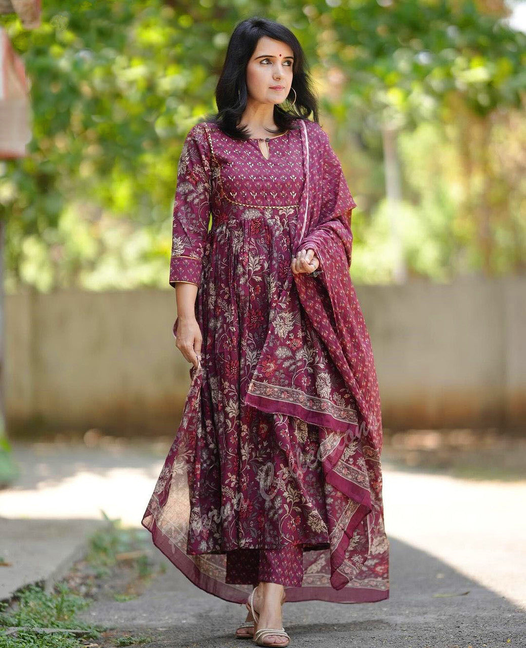 Kurti Pant Dupatta Set, Maroon Rayon Printed, Stitched