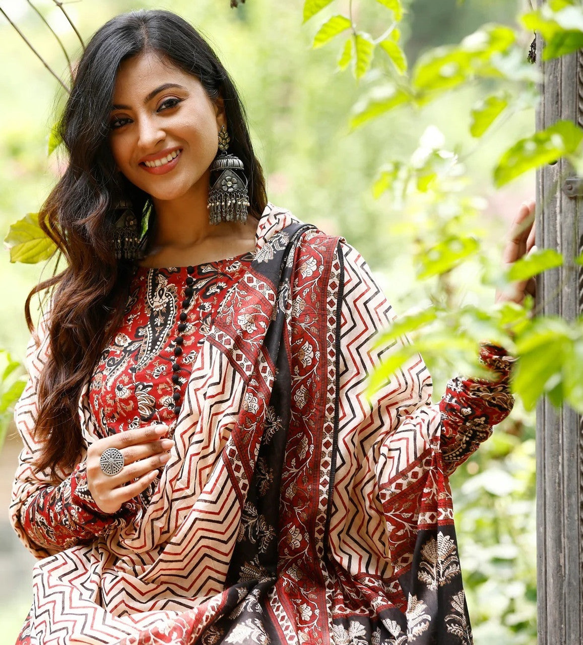Kurti Pant Dupatta Set, Maroon Rayon Printed, Stitched
