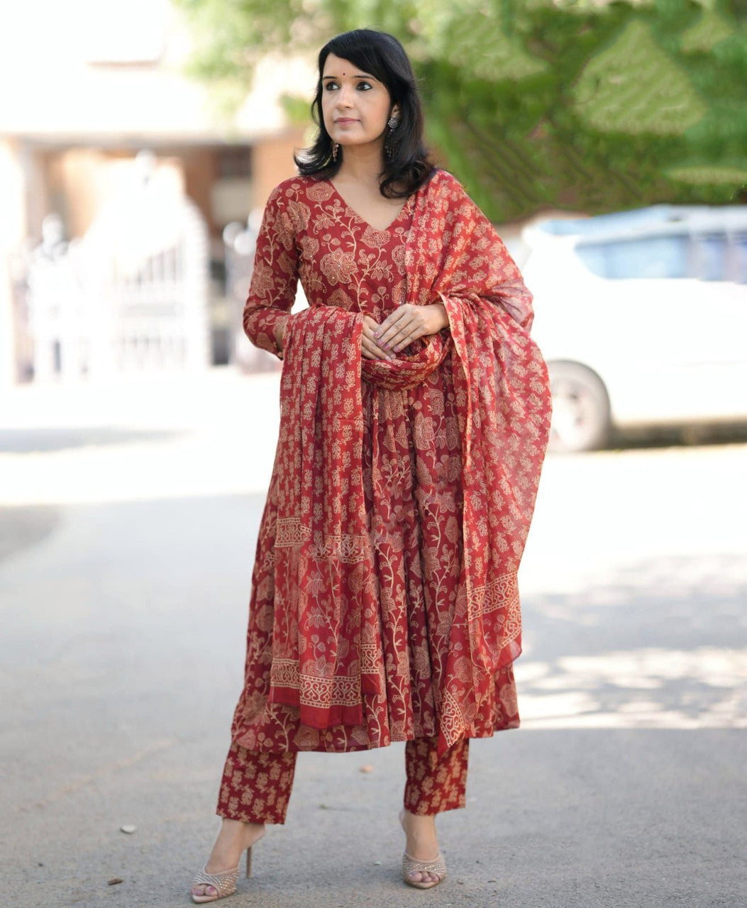 Kurti Pant Dupatta Set, Maroon Rayon Printed, Stitched